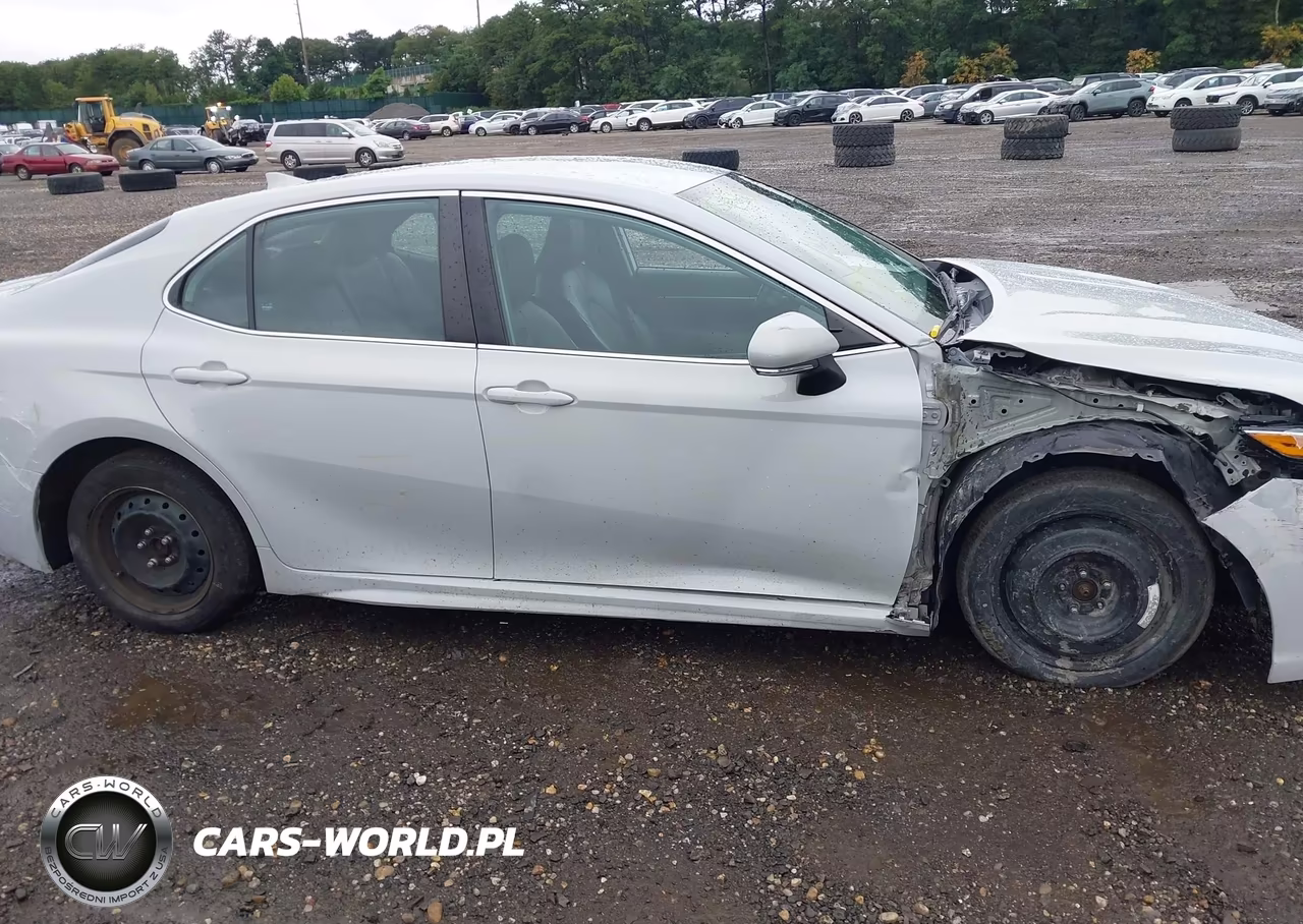 2022 Toyota Camry Se VIN:4T1G11AK1NU014812 - 13