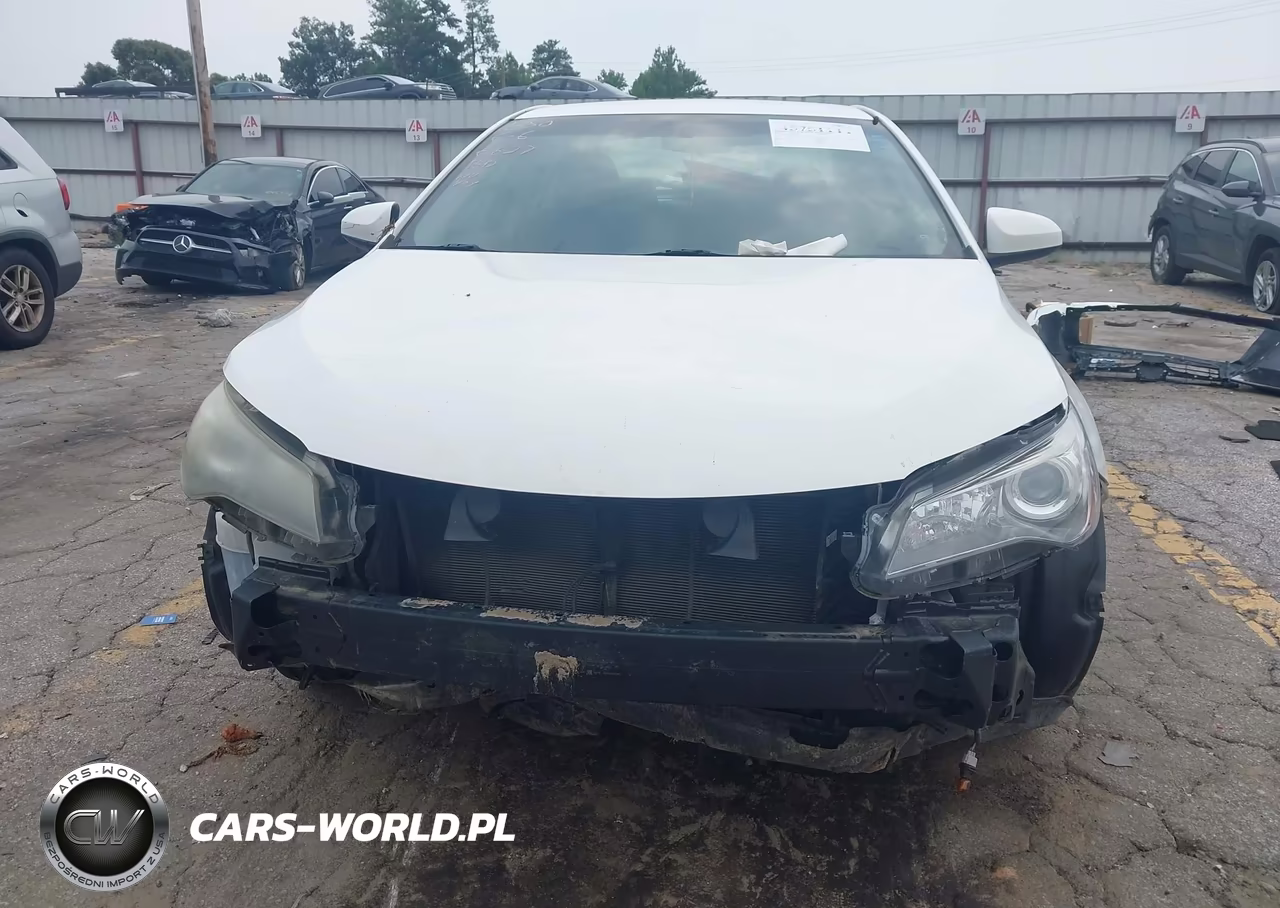 2016 Toyota Camry Se VIN:4T1BF1FKXGU556627 - 12