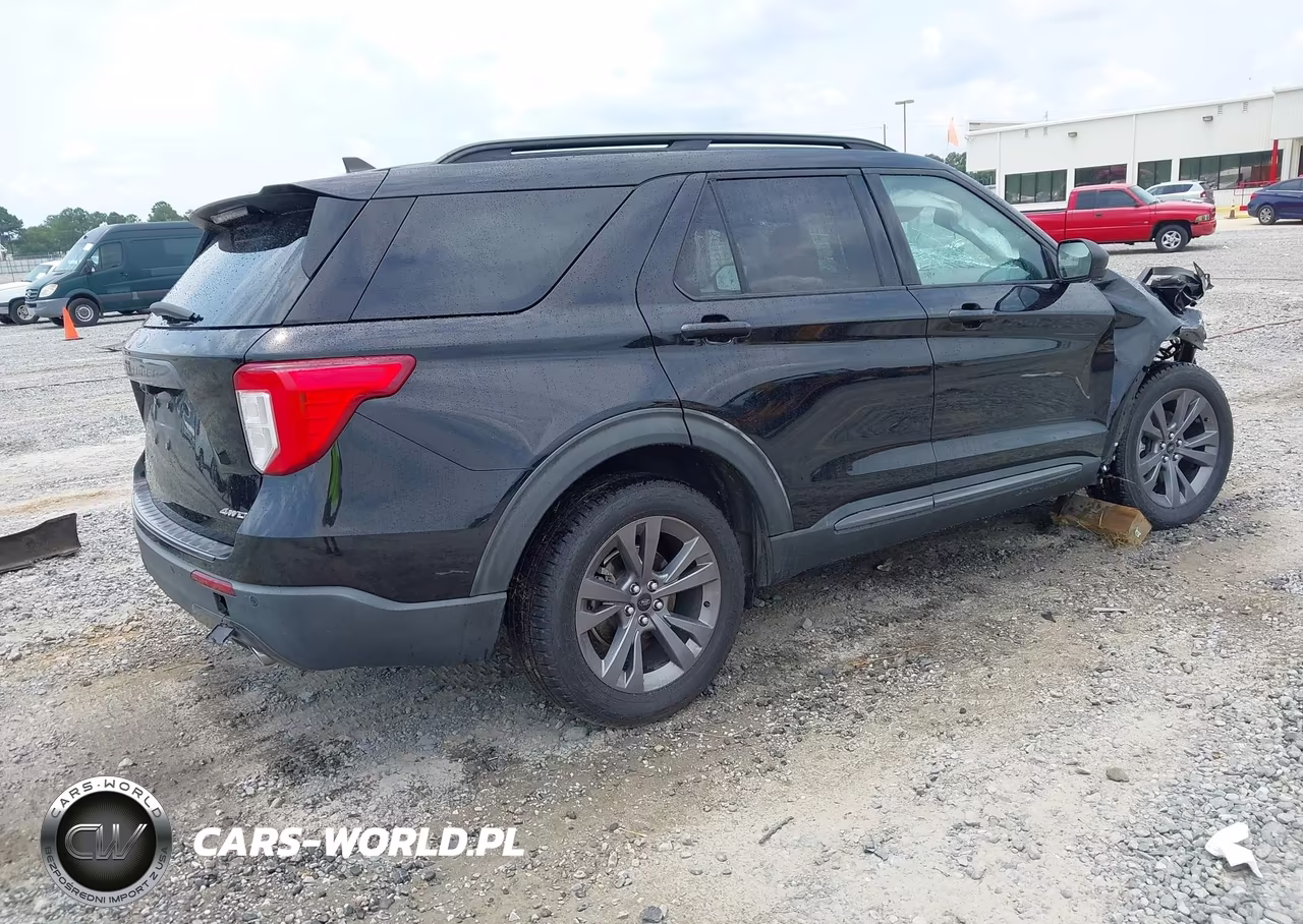 2021 Ford Explorer Xlt VIN:1FMSK8DH7MGB66445 - 4