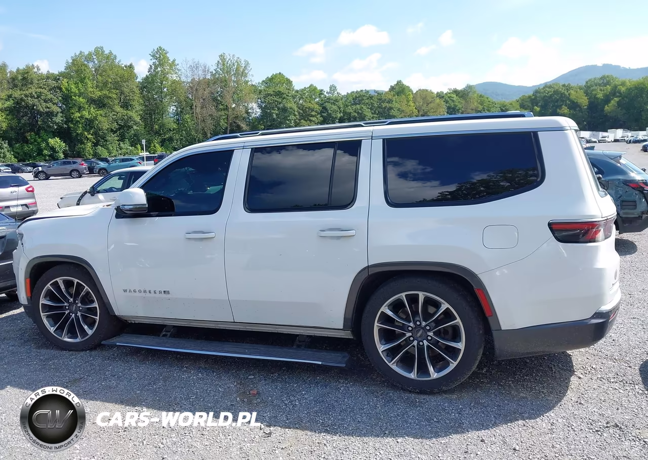 2022 Jeep Wagoneer Series Iii 4X4 VIN:1C4SJVDT7NS105833 - 15