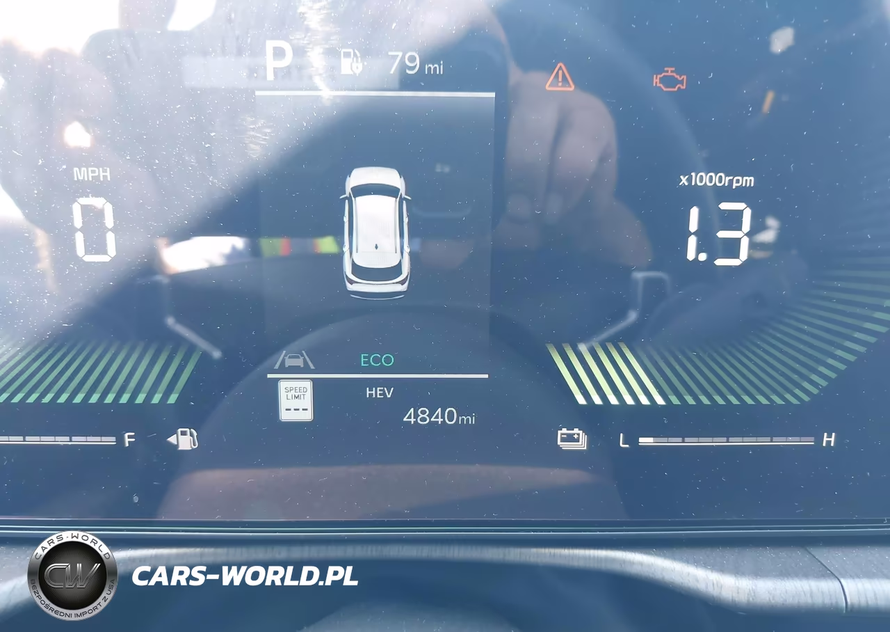 2026 Kia Sportage Plug-In Hybrid X-Line VIN:KNDPYDDHXT7331730 - 15