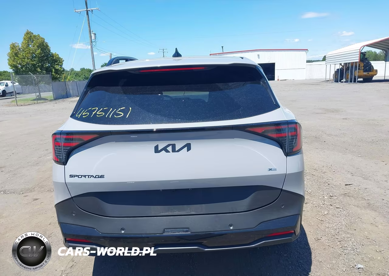 2026 Kia Sportage Plug-In Hybrid X-Line VIN:KNDPYDDHXT7331730 - 16