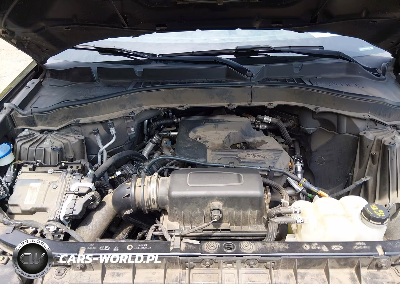 2020 Ford Explorer VIN:1FMSK8BH8LGB96040 - 10