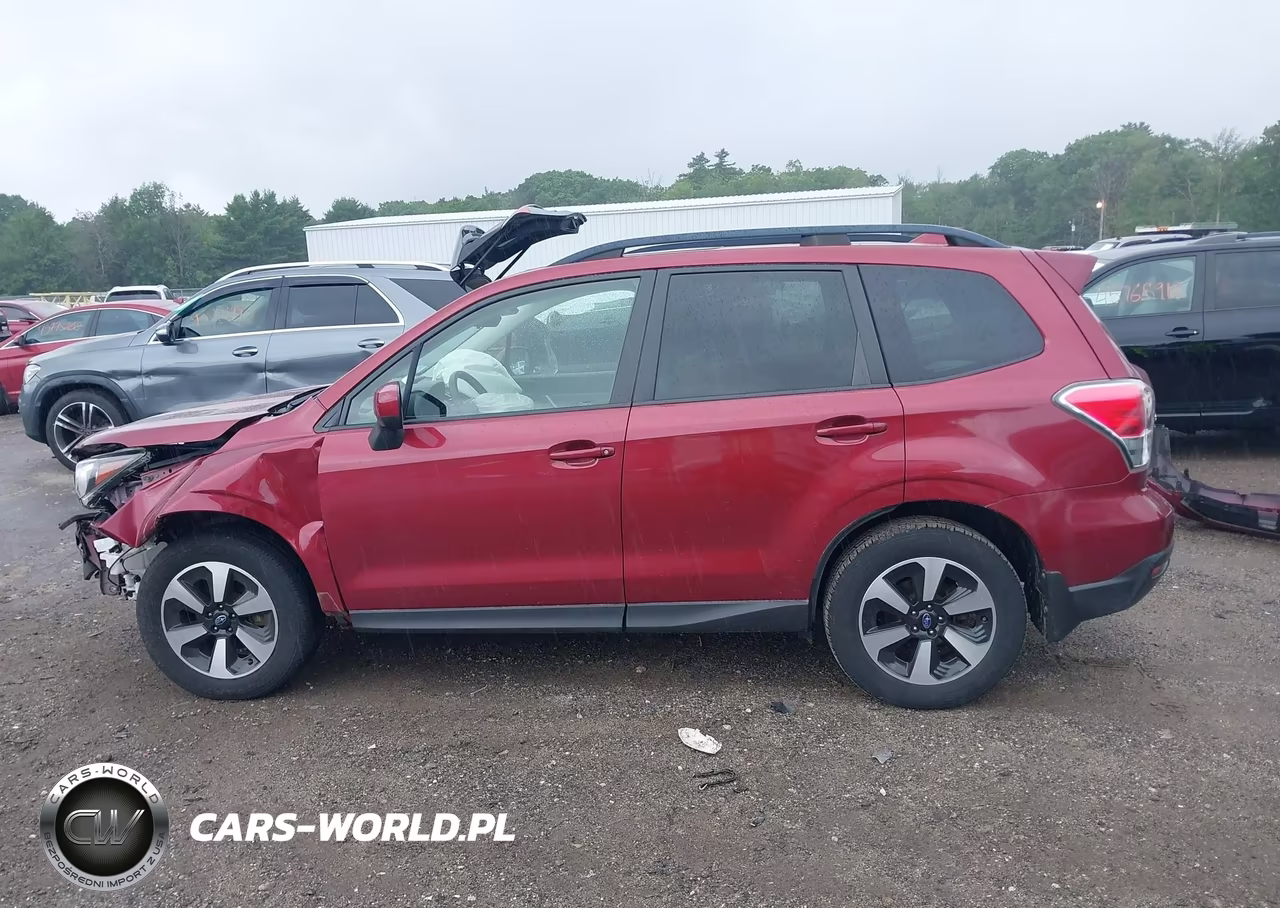 2018 Subaru Forester 2.5I Premium VIN:JF2SJAEC3JH444203 - 15