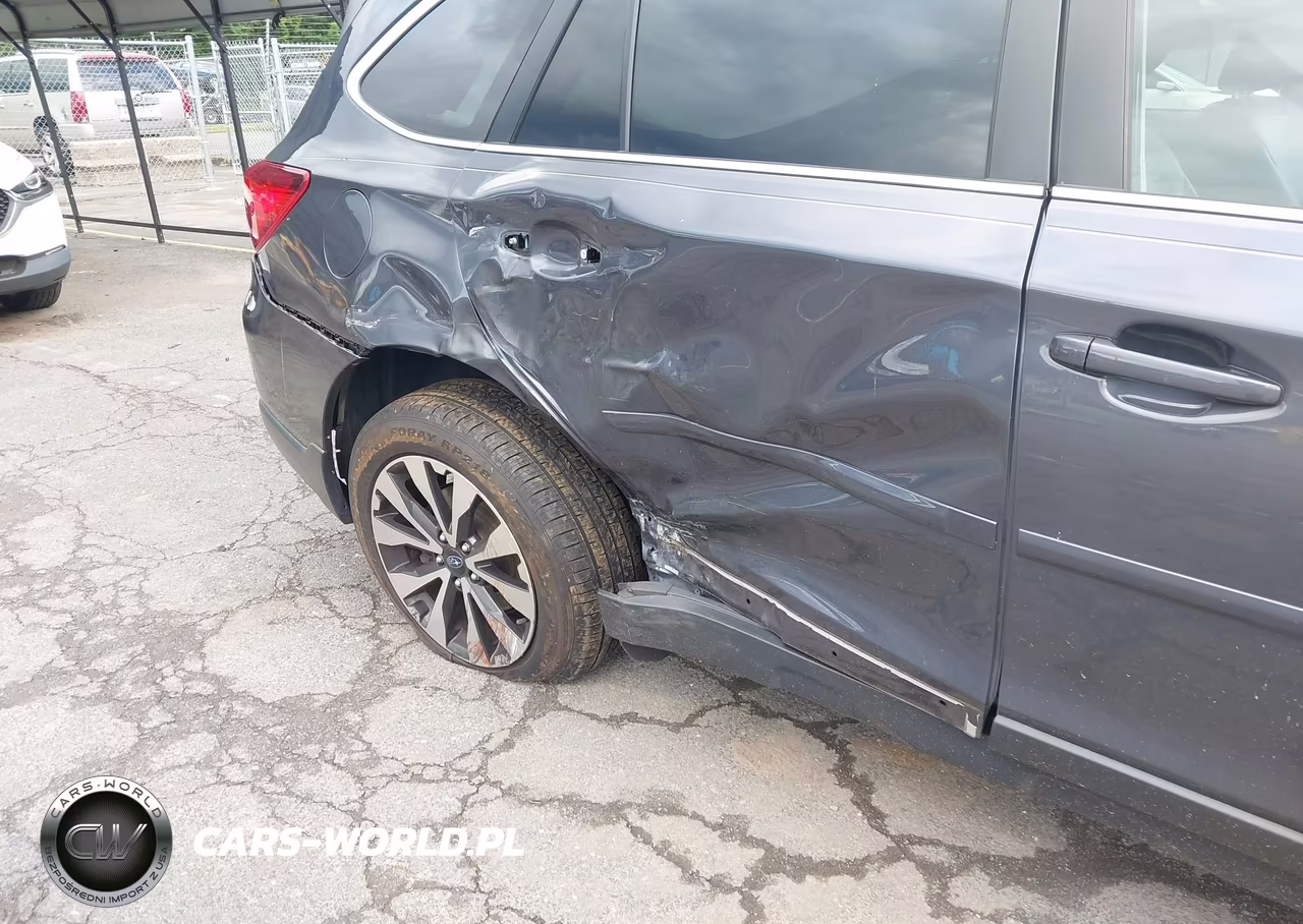 2017 Subaru Outback 2.5I Limited VIN:4S4BSAKC1H3239403 - 6