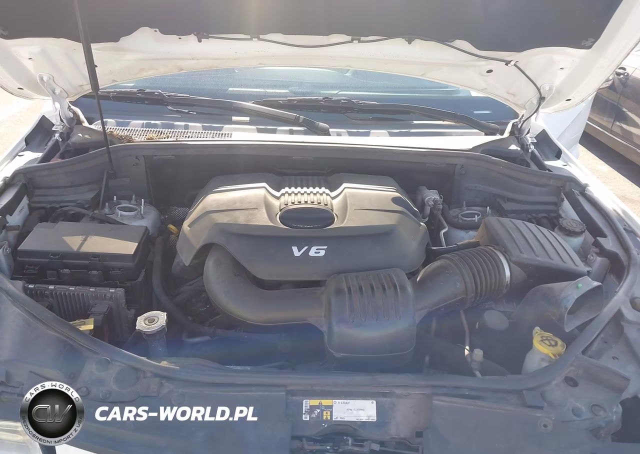 2015 Jeep Grand Cherokee Overland VIN:1C4RJECG3FC798477 - 10