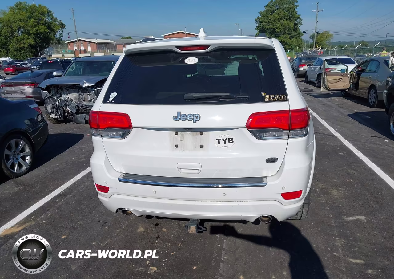 2015 Jeep Grand Cherokee Overland VIN:1C4RJECG3FC798477 - 16