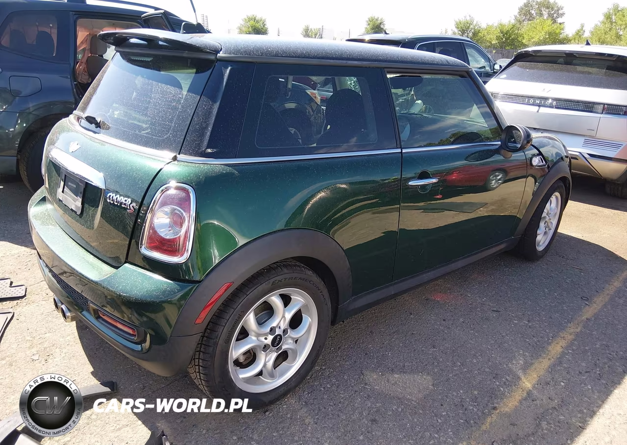 2011 Mini Cooper S VIN:WMWSV3C52BTY13258 - 4