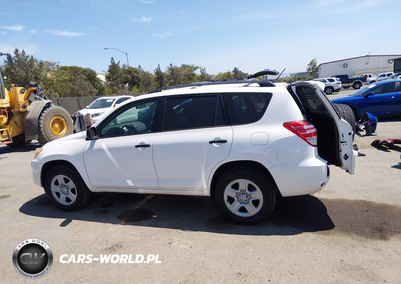 2011 Toyota Rav4 VIN:2T3ZF4DV9BW064149 - 17