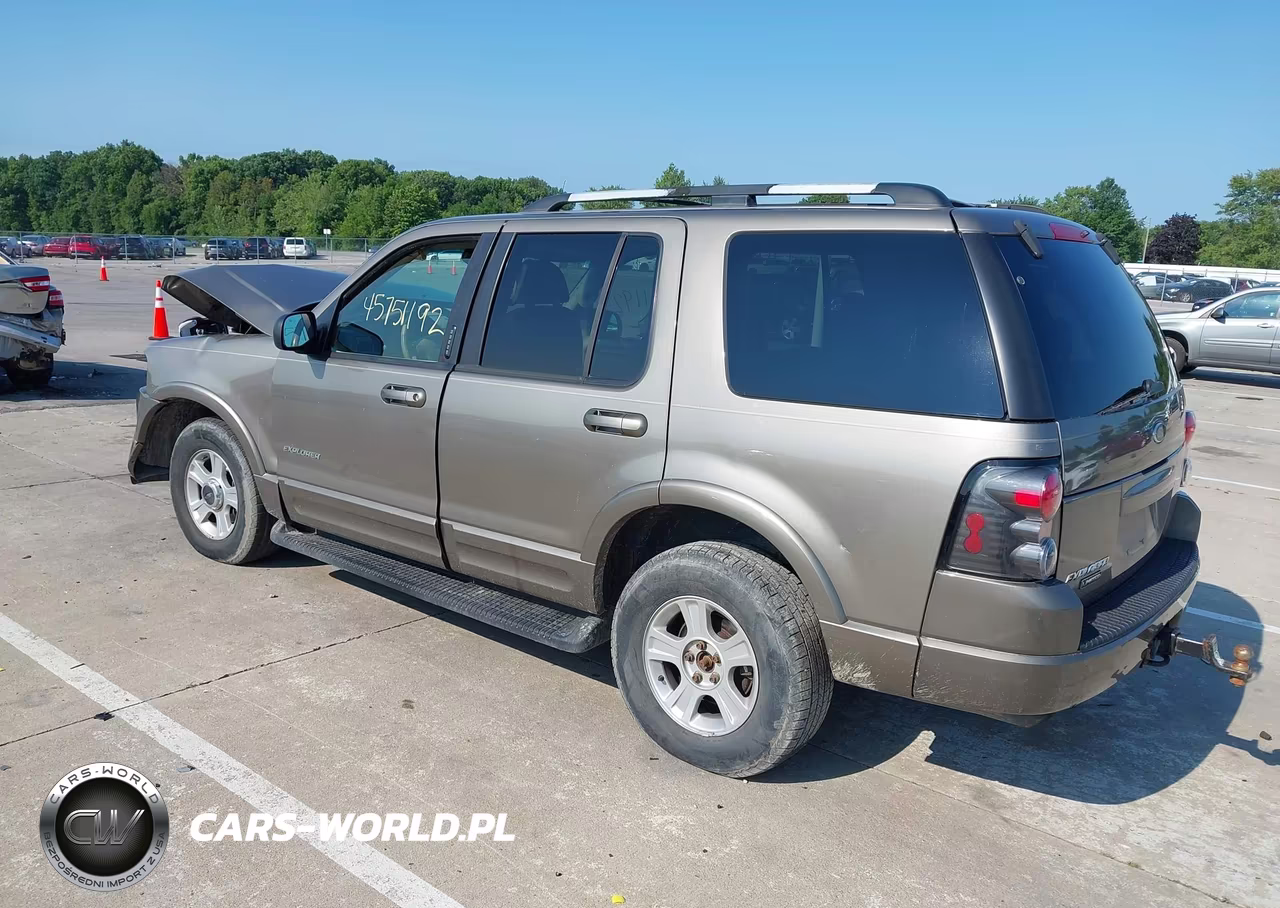 2002 Ford Explorer Limited VIN:1FMZU75E42ZA45011 - 3