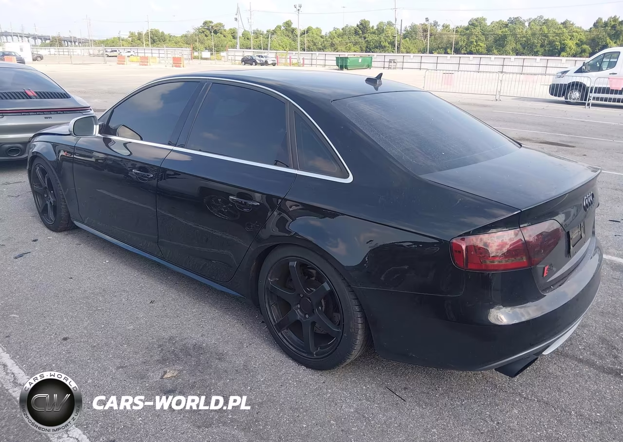 2012 Audi S4 Premium Plus VIN:WAUDGAFLXCA103023 - 3