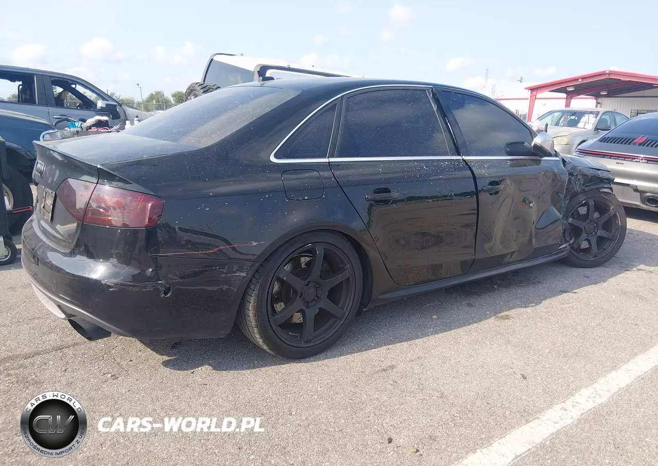 2012 Audi S4 Premium Plus VIN:WAUDGAFLXCA103023 - 4