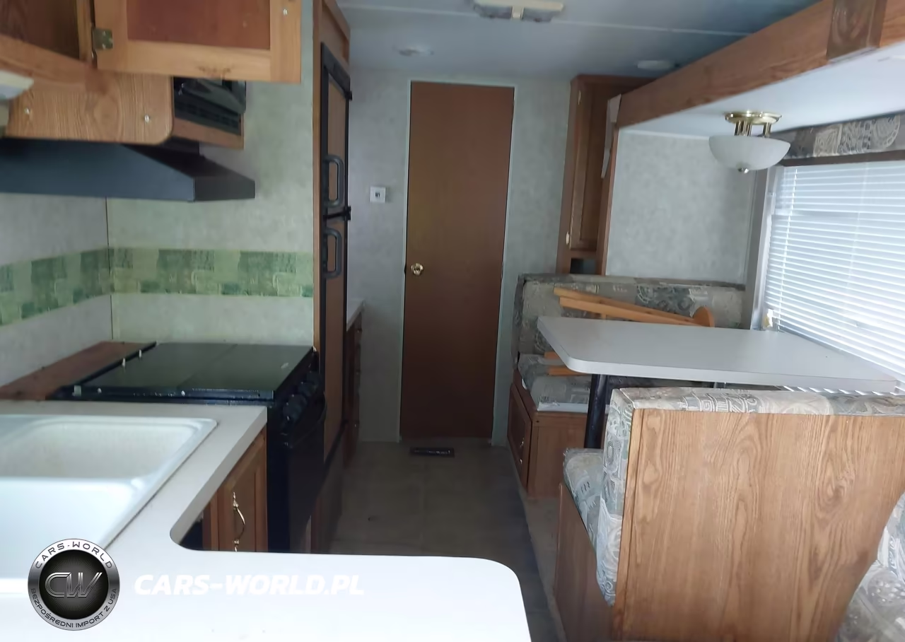 2004 Cherokee By Forest R Lite Travel Trailer VIN:4X4TCKD2X4P090969 - 8