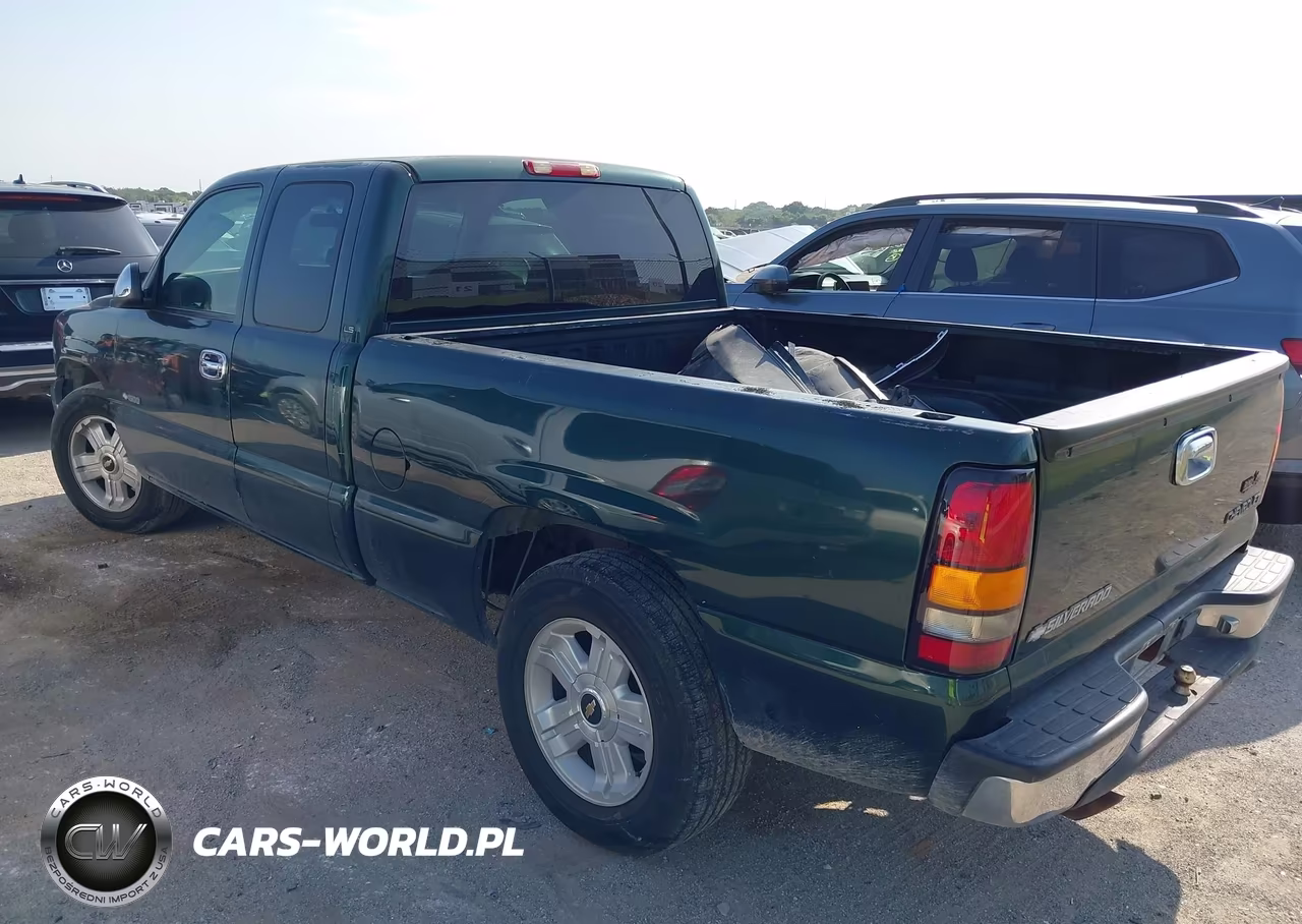 2001 Chevrolet Silverado 1500 Ls VIN:2GCEC19V611185856 - 3