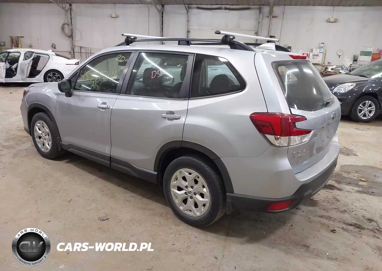 2019 Subaru Forester VIN:JF2SKACC4KH437763 - 3