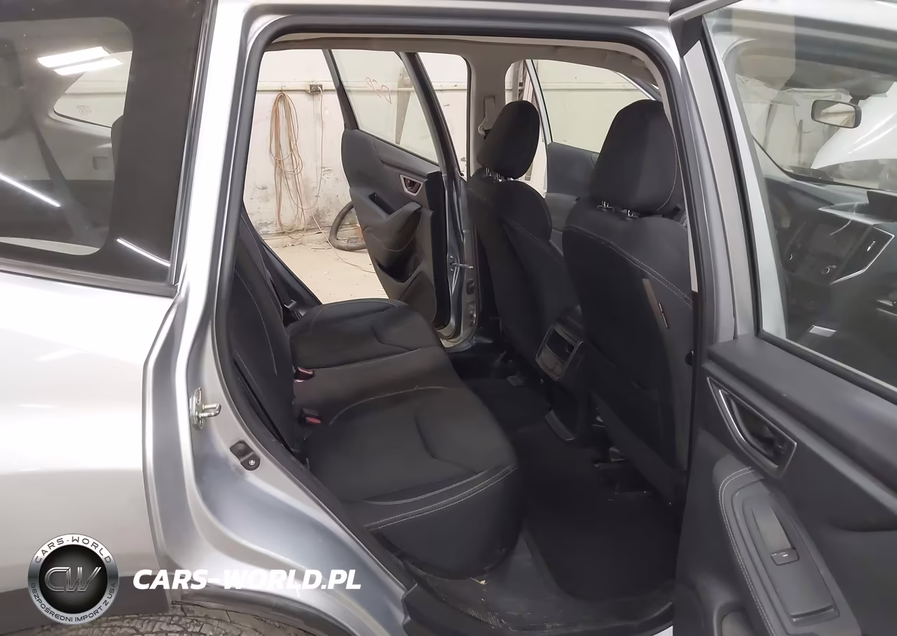 2019 Subaru Forester VIN:JF2SKACC4KH437763 - 8