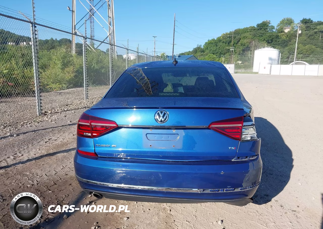 2017 Volkswagen Passat 1.8T Se VIN:1VWBT7A34HC000172 - 16