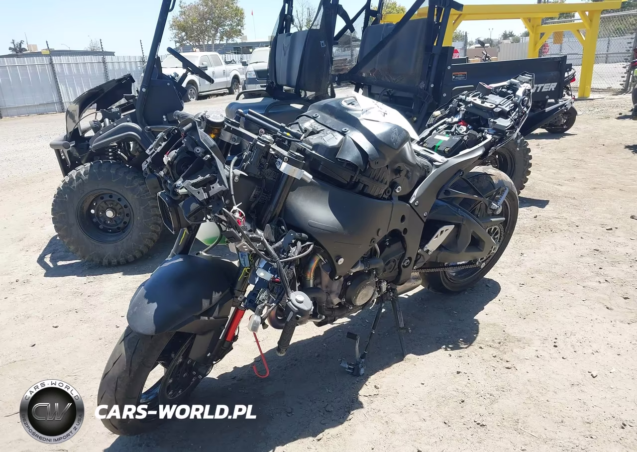 2025 Kawasaki Zx1002 M VIN:JKBZXVM1XSA009682 - 2