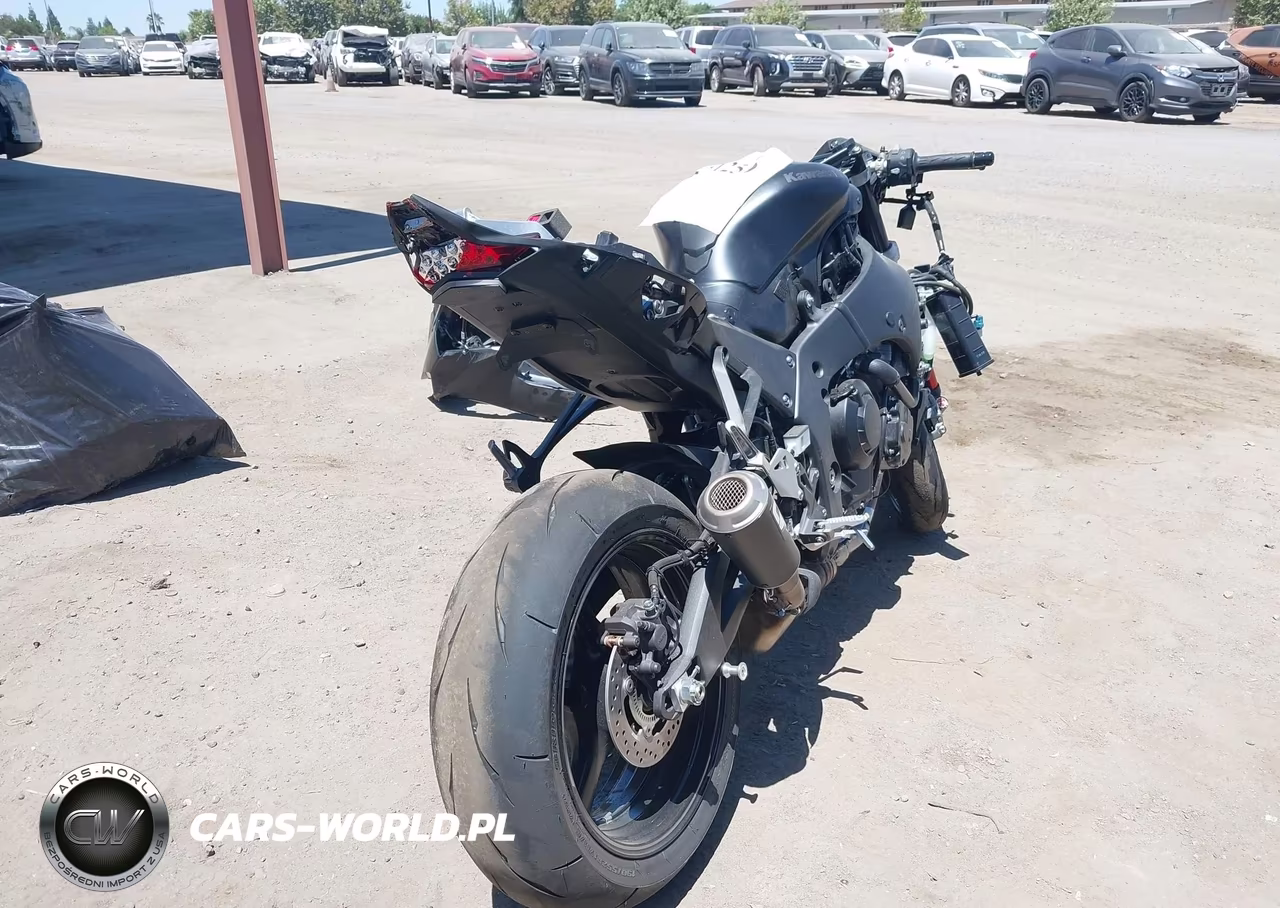 2025 Kawasaki Zx1002 M VIN:JKBZXVM1XSA009682 - 4
