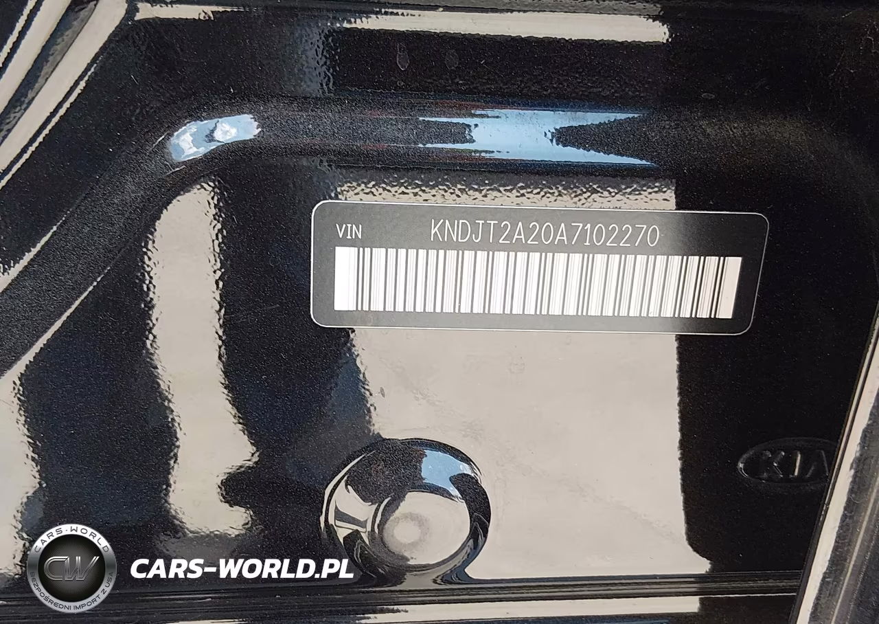 2010 Kia Soul + VIN:KNDJT2A20A7102270 - 9