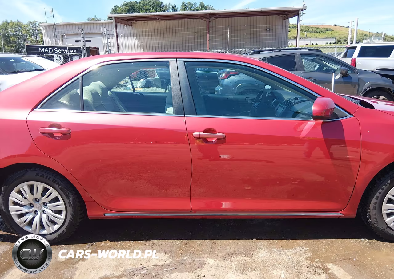 2012 Toyota Camry Le VIN:4T4BF1FK4CR232735 - 13