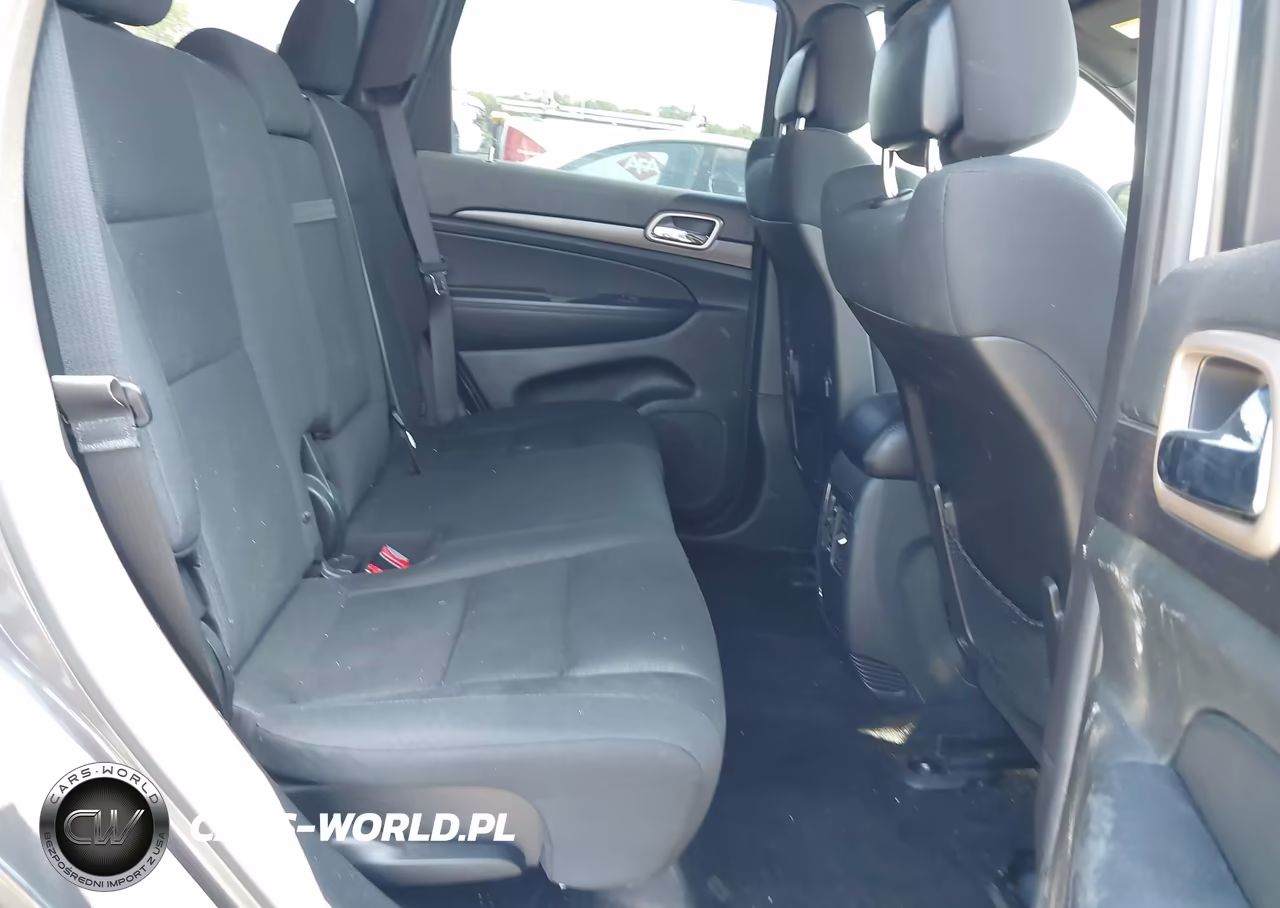 2014 Jeep Grand Cherokee Laredo VIN:1C4RJFAG3EC383814 - 8