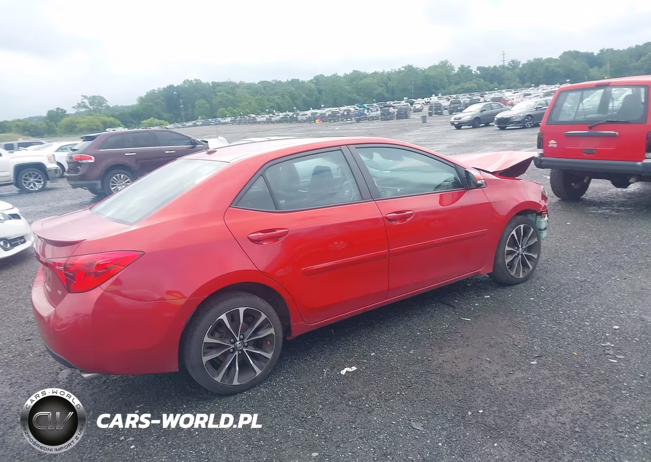 2018 Toyota Corolla Se VIN:2T1BURHE6JC002554 - 4