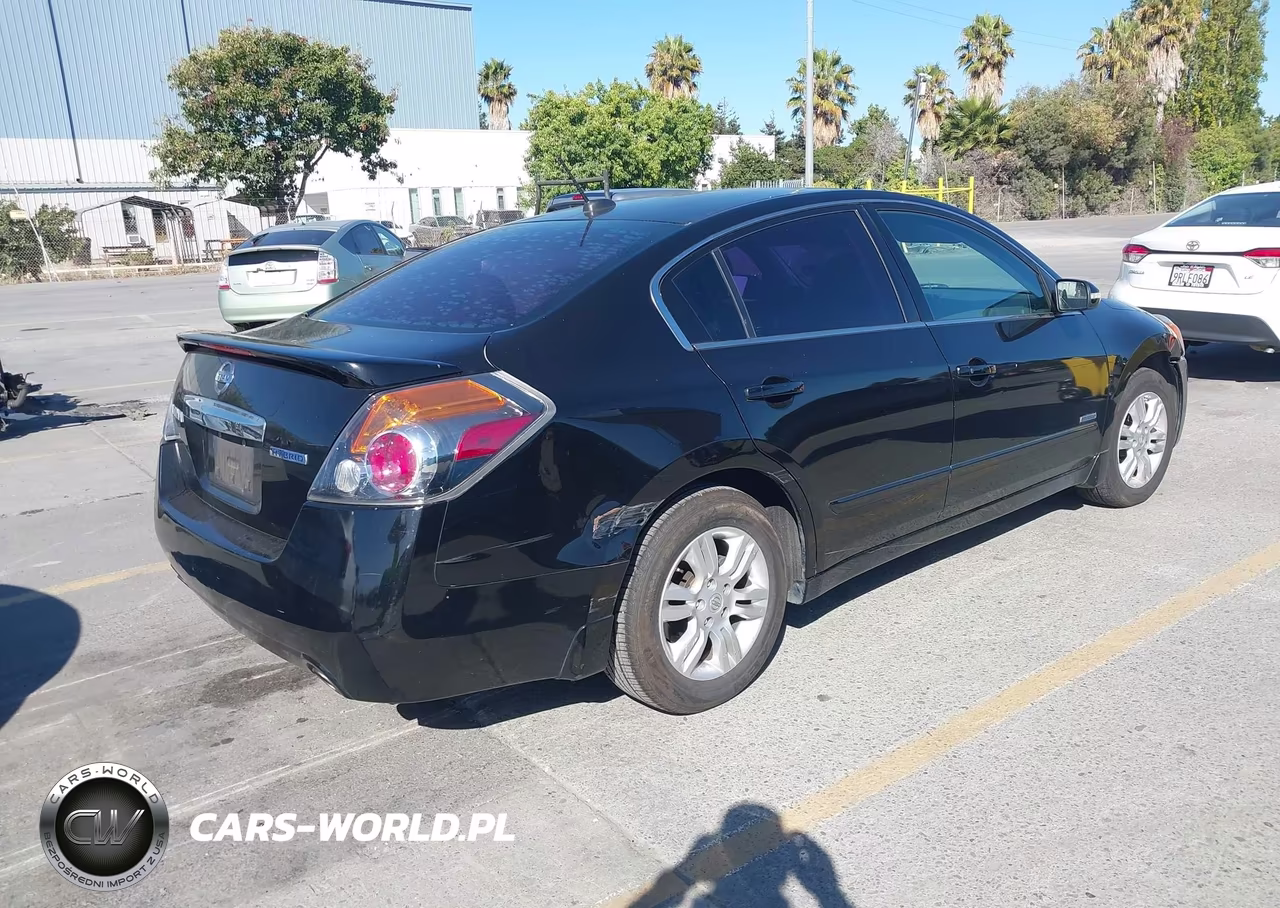 2011 Nissan Altima Hybrid VIN:1N4CL2AP4BC185544 - 4