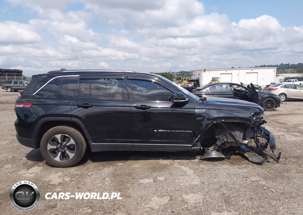 2022 Jeep Grand Cherokee 4Xe Limited 4X4 VIN:1C4RJYB60N8759583 - 13