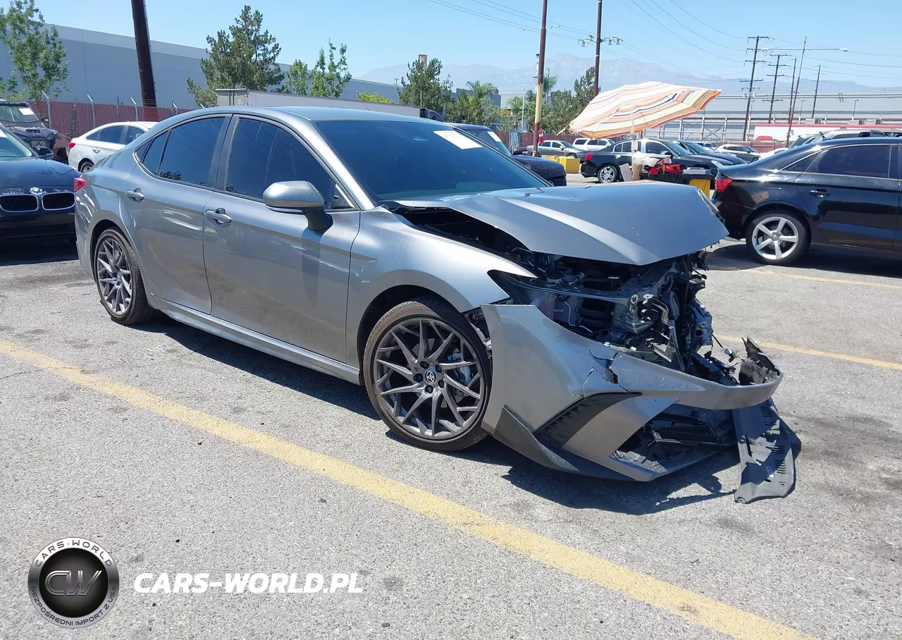 2025 Toyota Camry Se – zdjęcie 1 z 17