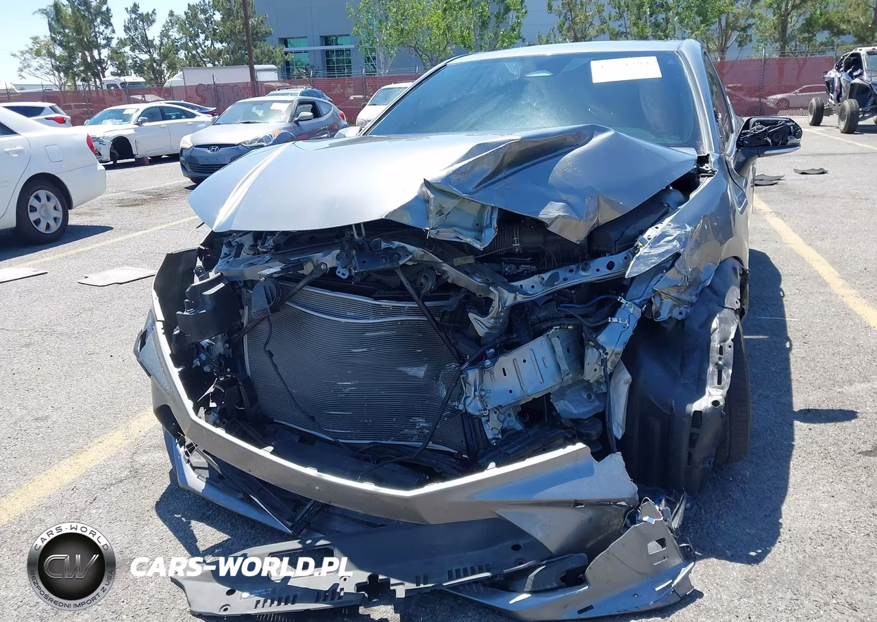2025 Toyota Camry Se VIN:4T1DAACKXSU633324 - 6