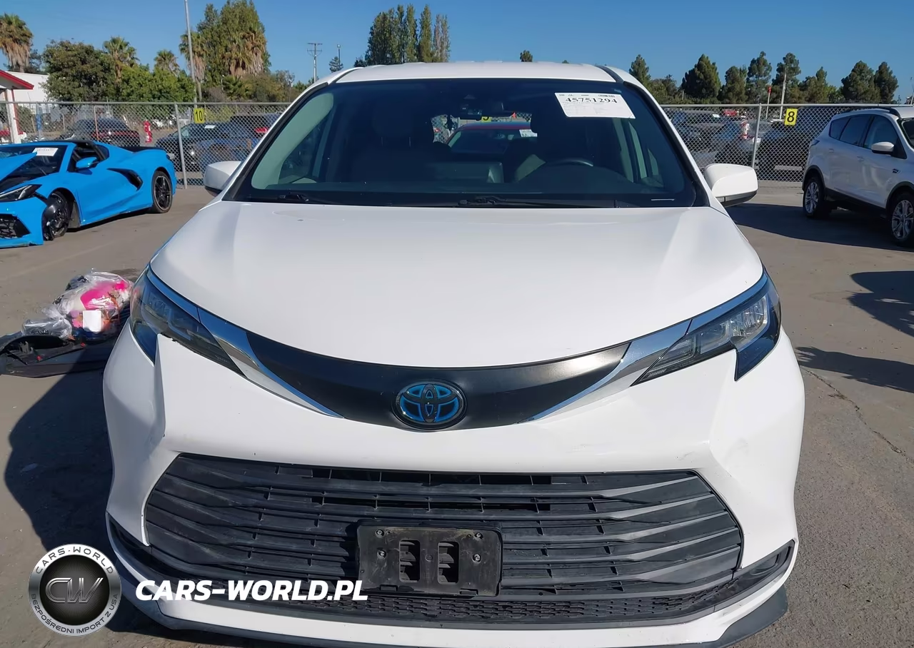 2021 Toyota Sienna Le VIN:5TDKRKEC8MS016690 - 12