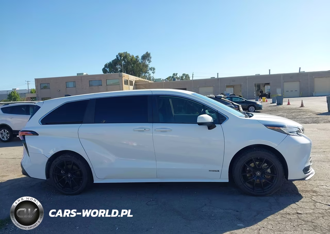 2021 Toyota Sienna Le VIN:5TDKRKEC8MS016690 - 13