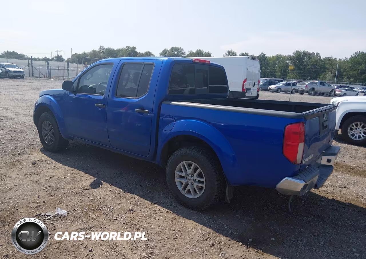 2015 Nissan Frontier Pro-4X-S-Sl-Sv VIN:1N6AD0EV9FN739101 - 3