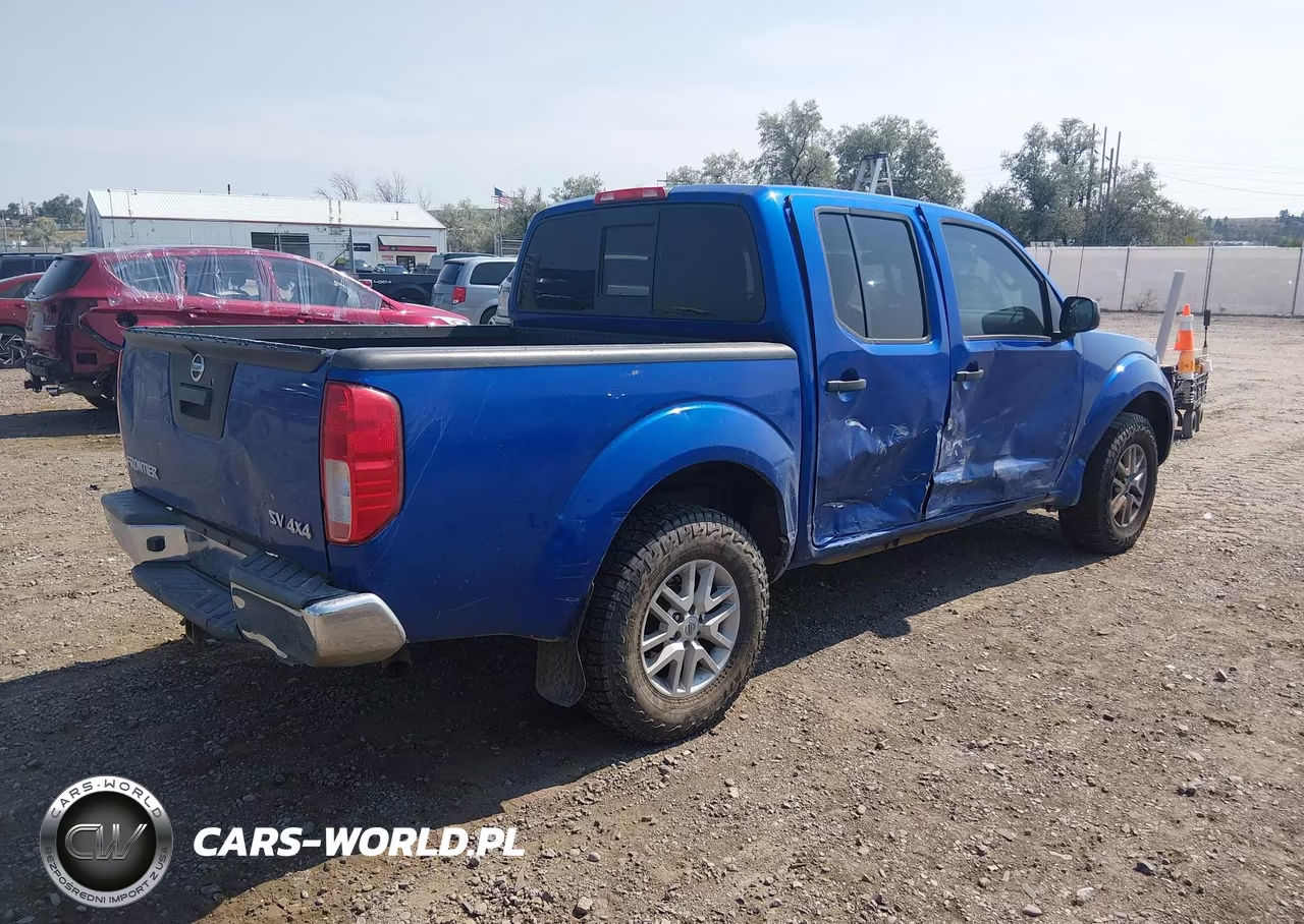 2015 Nissan Frontier Pro-4X-S-Sl-Sv VIN:1N6AD0EV9FN739101 - 4