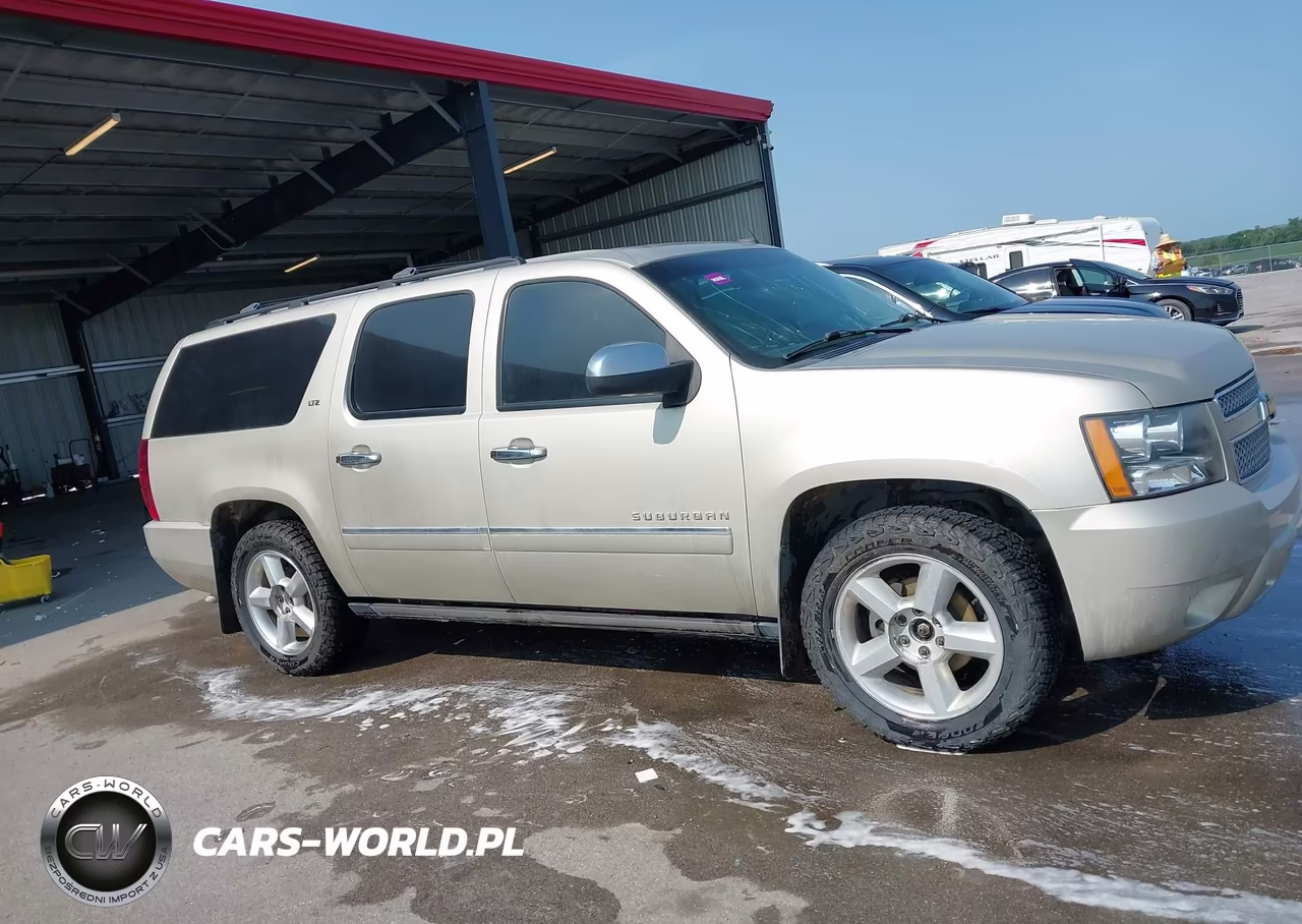 2013 Chevrolet Suburban Ltz VIN:1GNSKKE7XDR129053 - 13