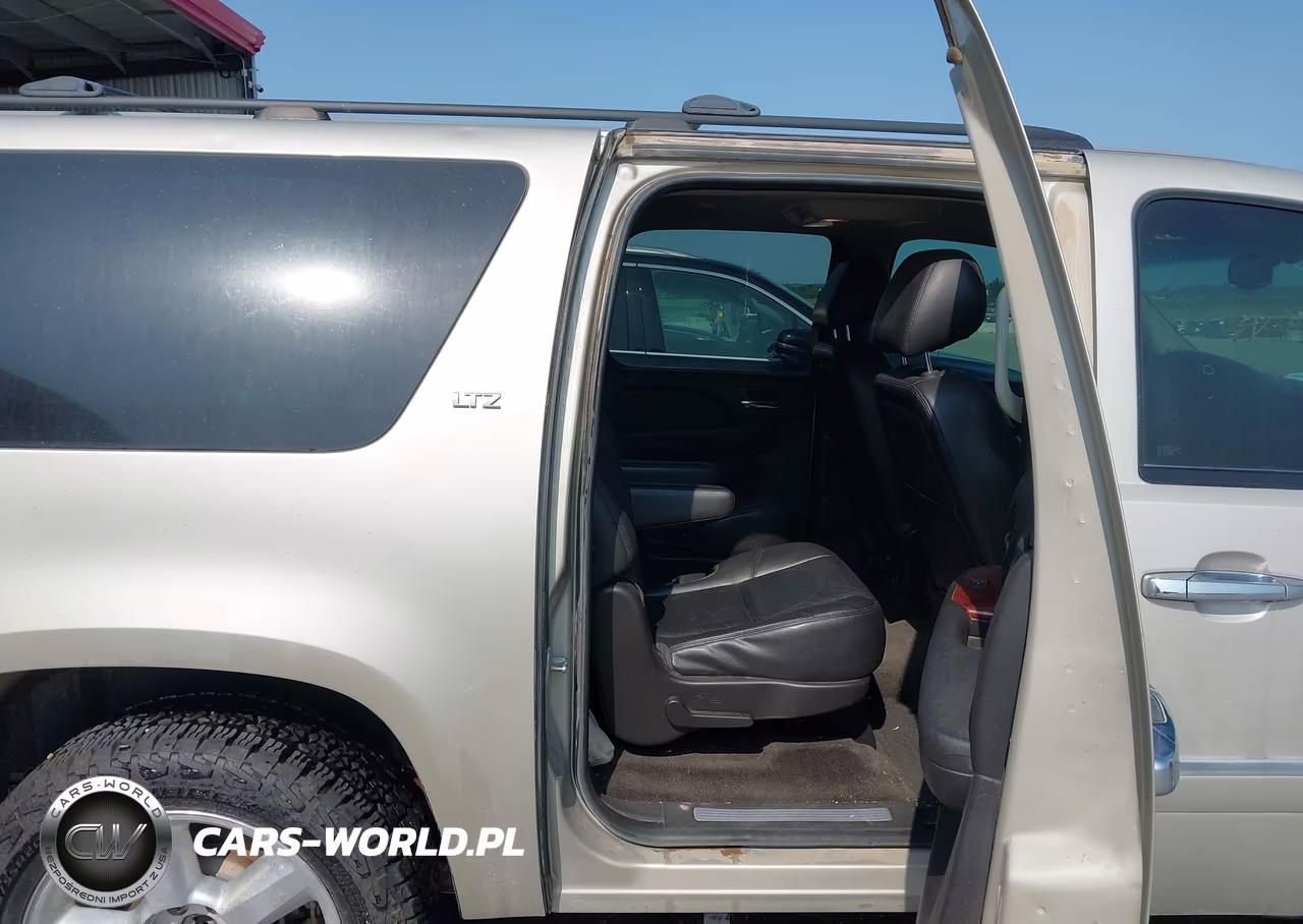 2013 Chevrolet Suburban Ltz VIN:1GNSKKE7XDR129053 - 8