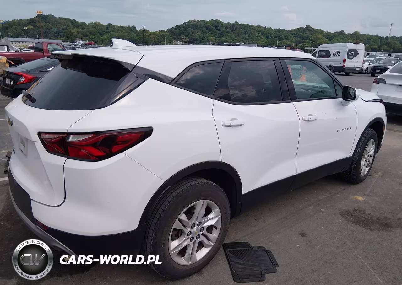 2021 Chevrolet Blazer Fwd 2Lt VIN:3GNKBCRS3MS537962 - 4