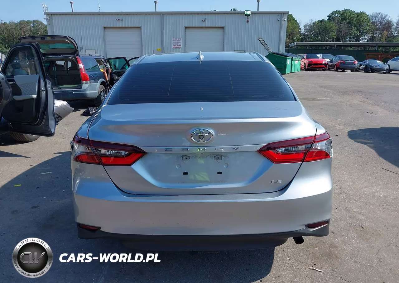 2023 Toyota Camry Le VIN:4T1C11AK4PU839485 - 17