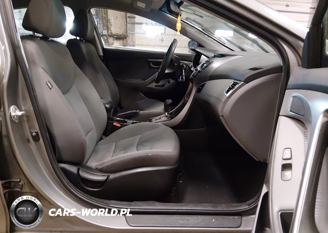 2013 Hyundai Elantra Gls VIN:5NPDH4AE2DH279844 - 5