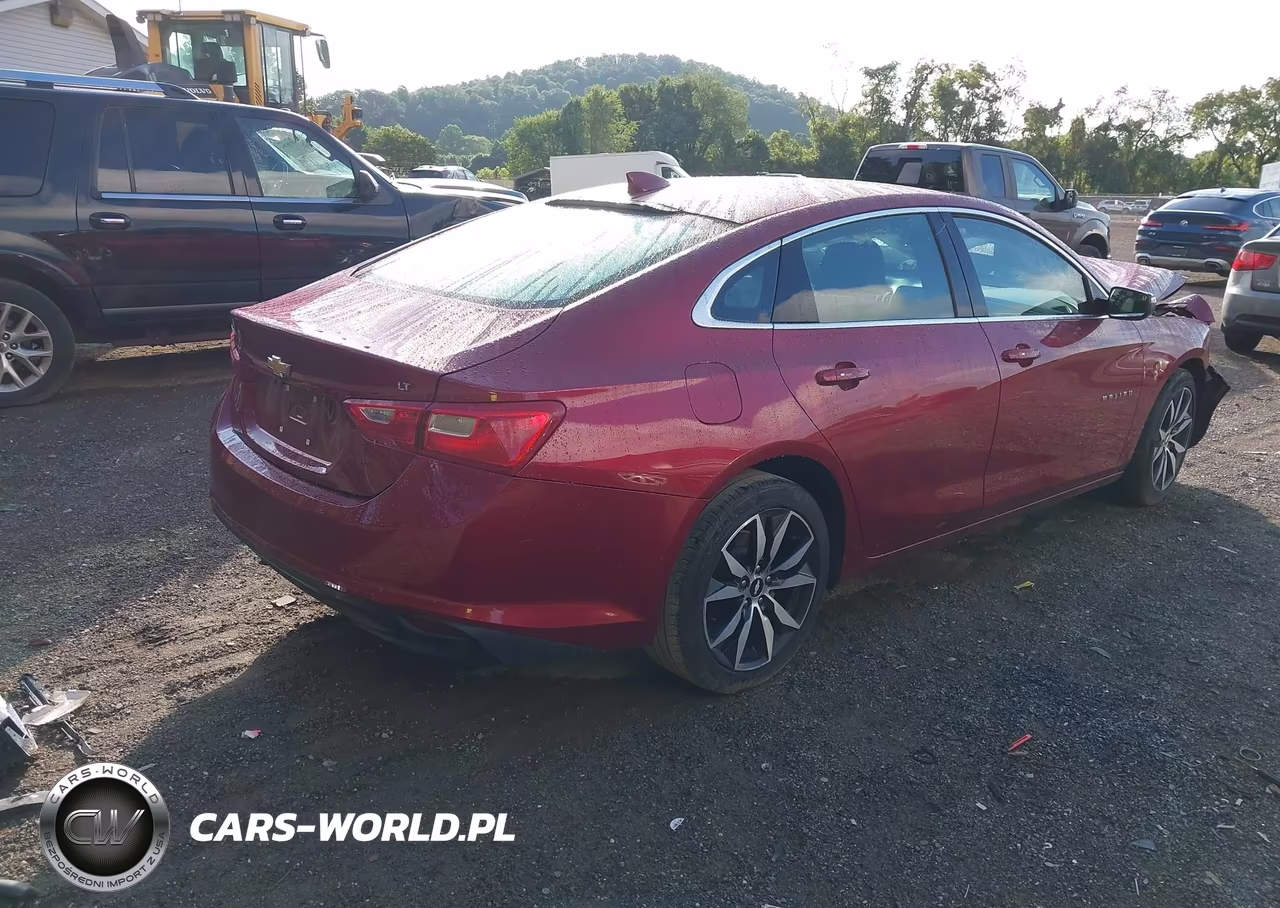 2018 Chevrolet Malibu Lt VIN:1G1ZD5ST4JF292694 - 4