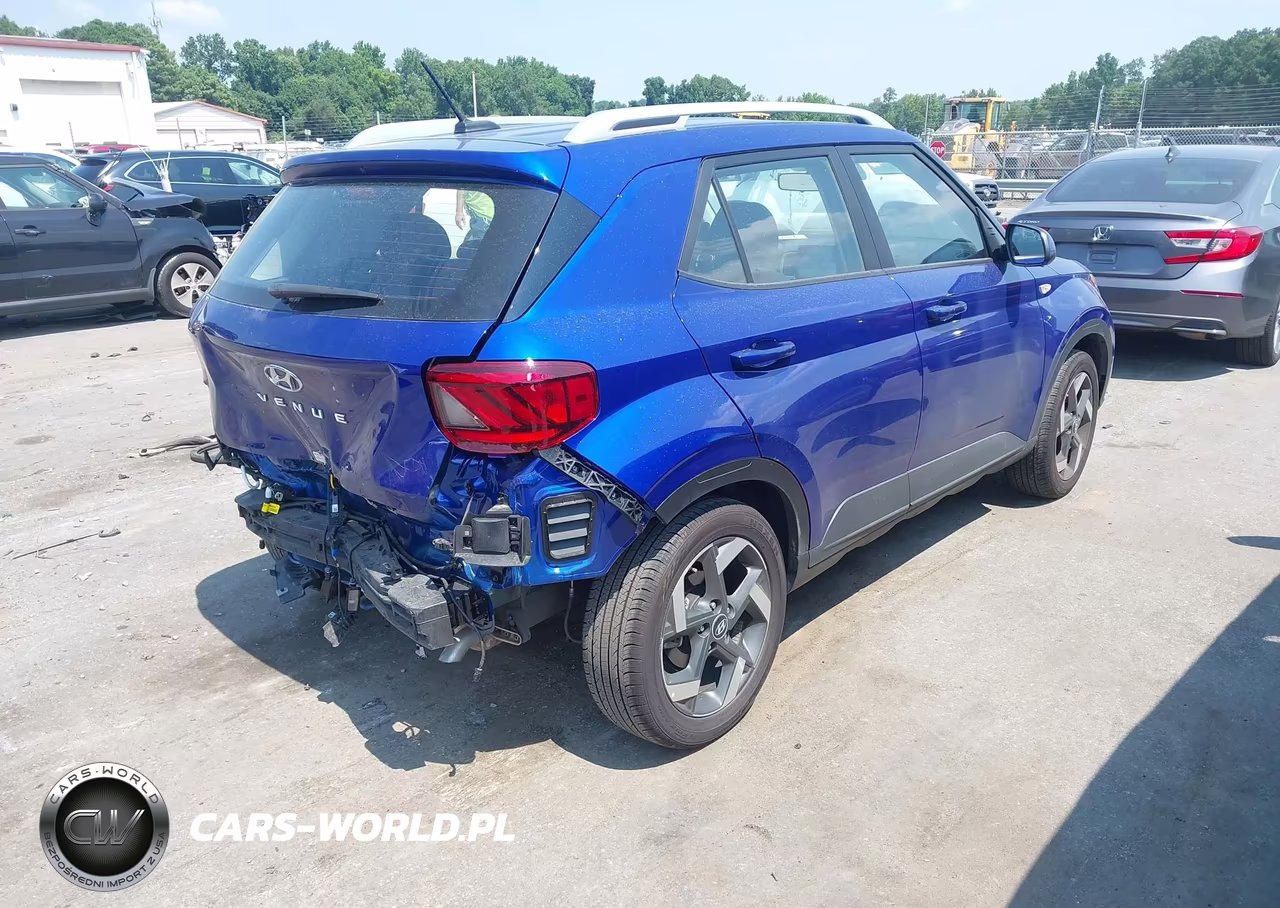 2026 Hyundai Venue Sel VIN:KMHRC8A34TU419452 - 4