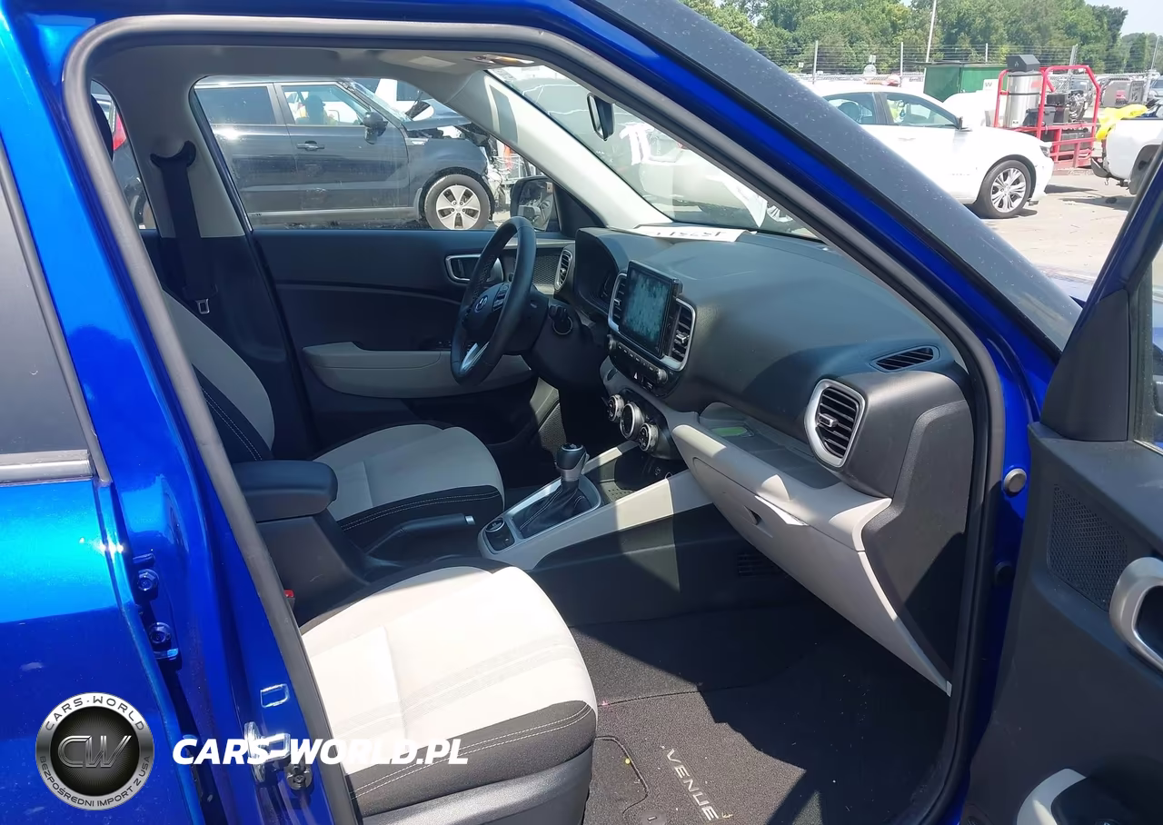 2026 Hyundai Venue Sel VIN:KMHRC8A34TU419452 - 5