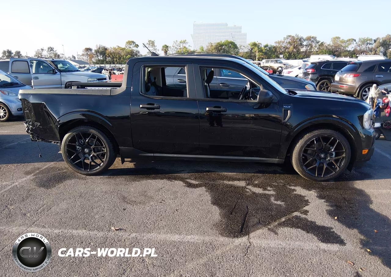 2024 Ford Maverick Xlt VIN:3FTTW8J97RRB62812 - 14