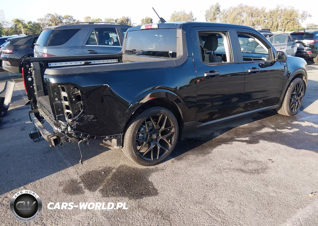 2024 Ford Maverick Xlt VIN:3FTTW8J97RRB62812 - 4