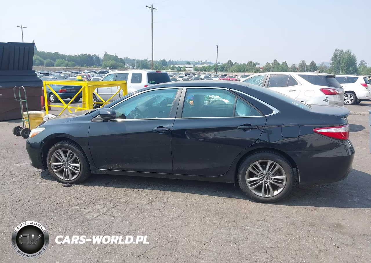 2016 Toyota Camry Se VIN:4T1BF1FK5GU235417 - 14