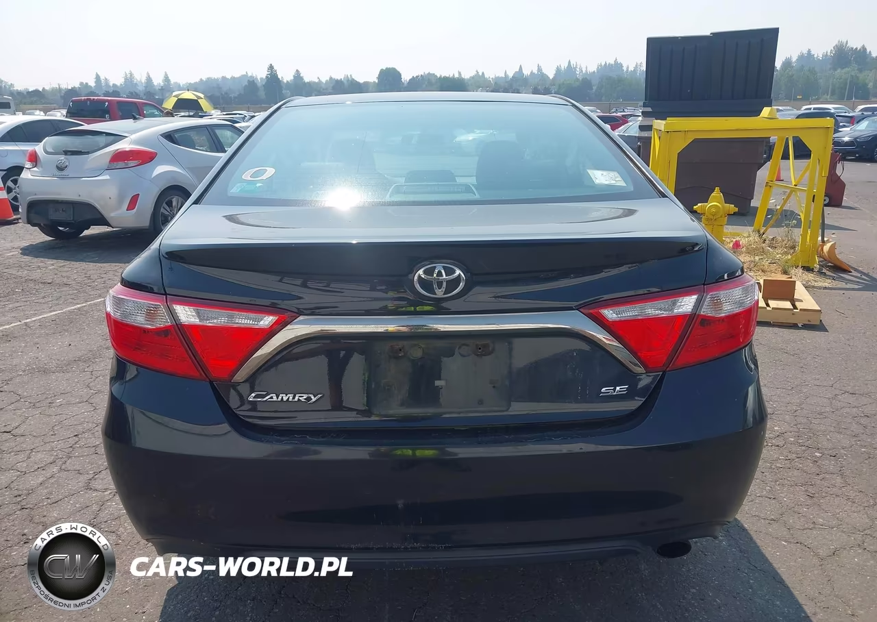 2016 Toyota Camry Se VIN:4T1BF1FK5GU235417 - 16