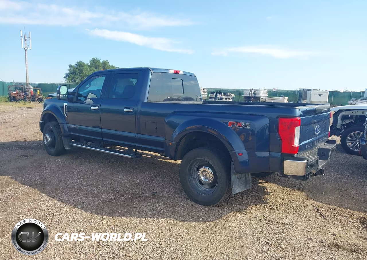 2019 Ford F-450 Xlt VIN:1FT8W4DT1KEE15718 - 3