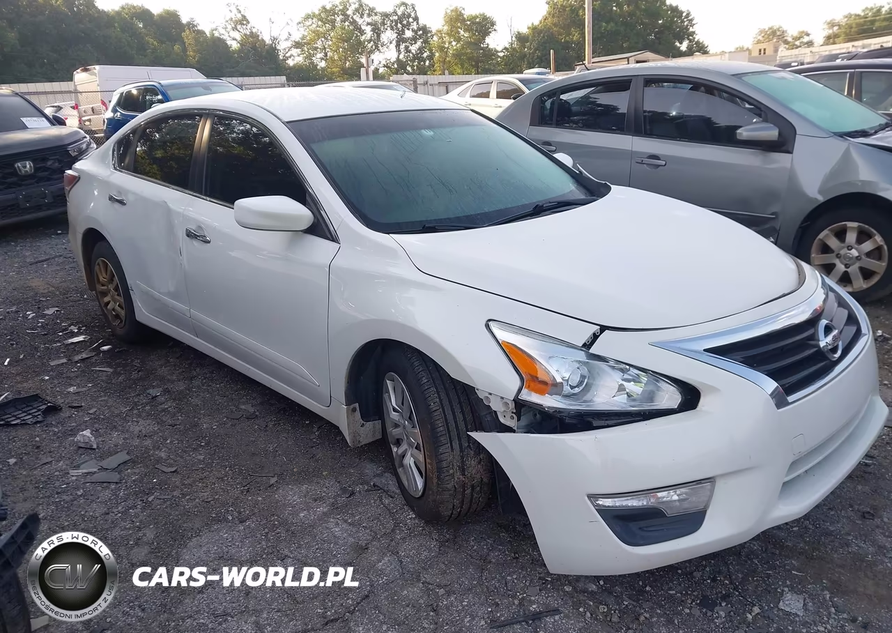 2015 Nissan Altima 2.5 S – zdjęcie 1 z 15