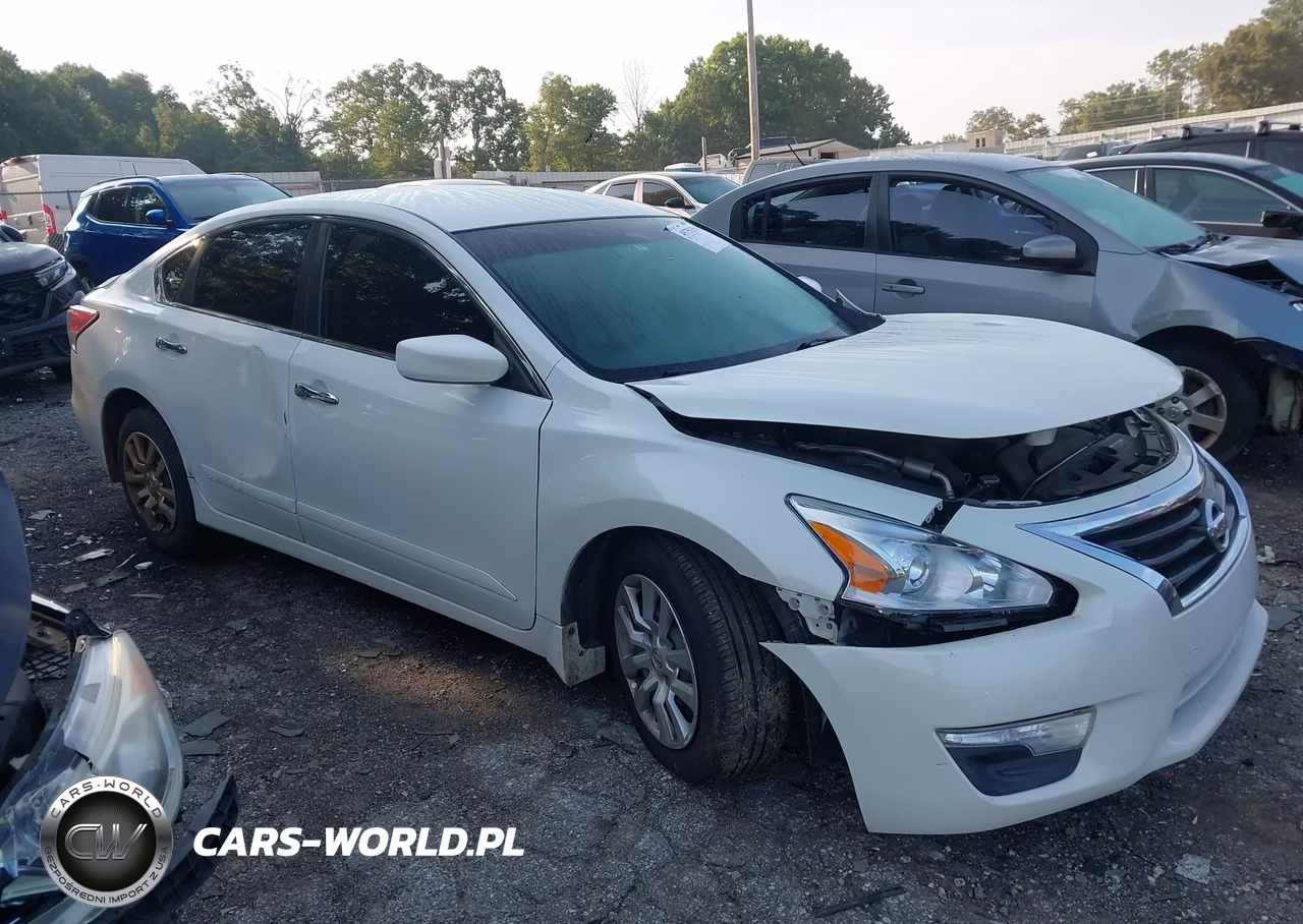 2015 Nissan Altima 2.5 S VIN:1N4AL3AP1FN919287 - 12